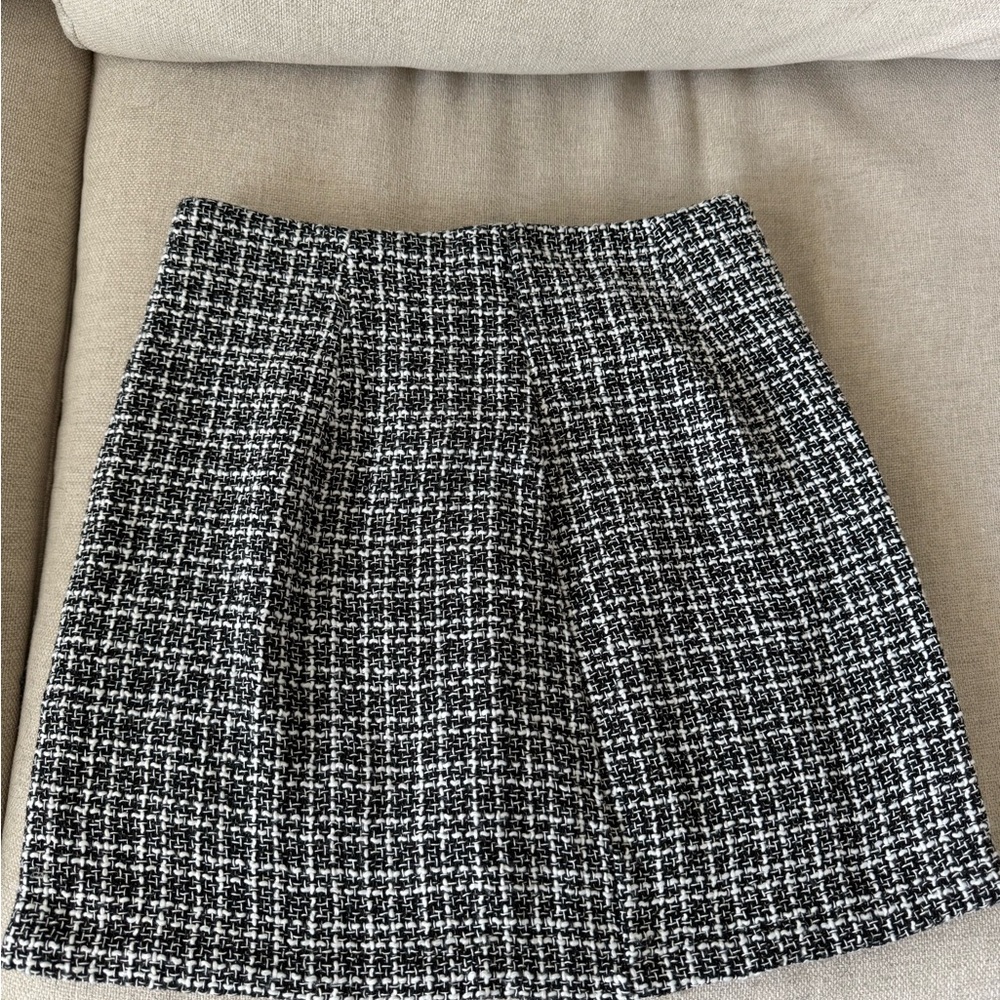 SHEIN Black & White Tweed A-Line Mini Skirt
